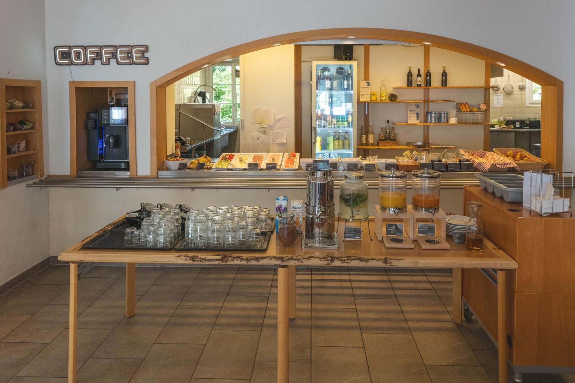 Engelberg Youth Hostel Luaran gambar
