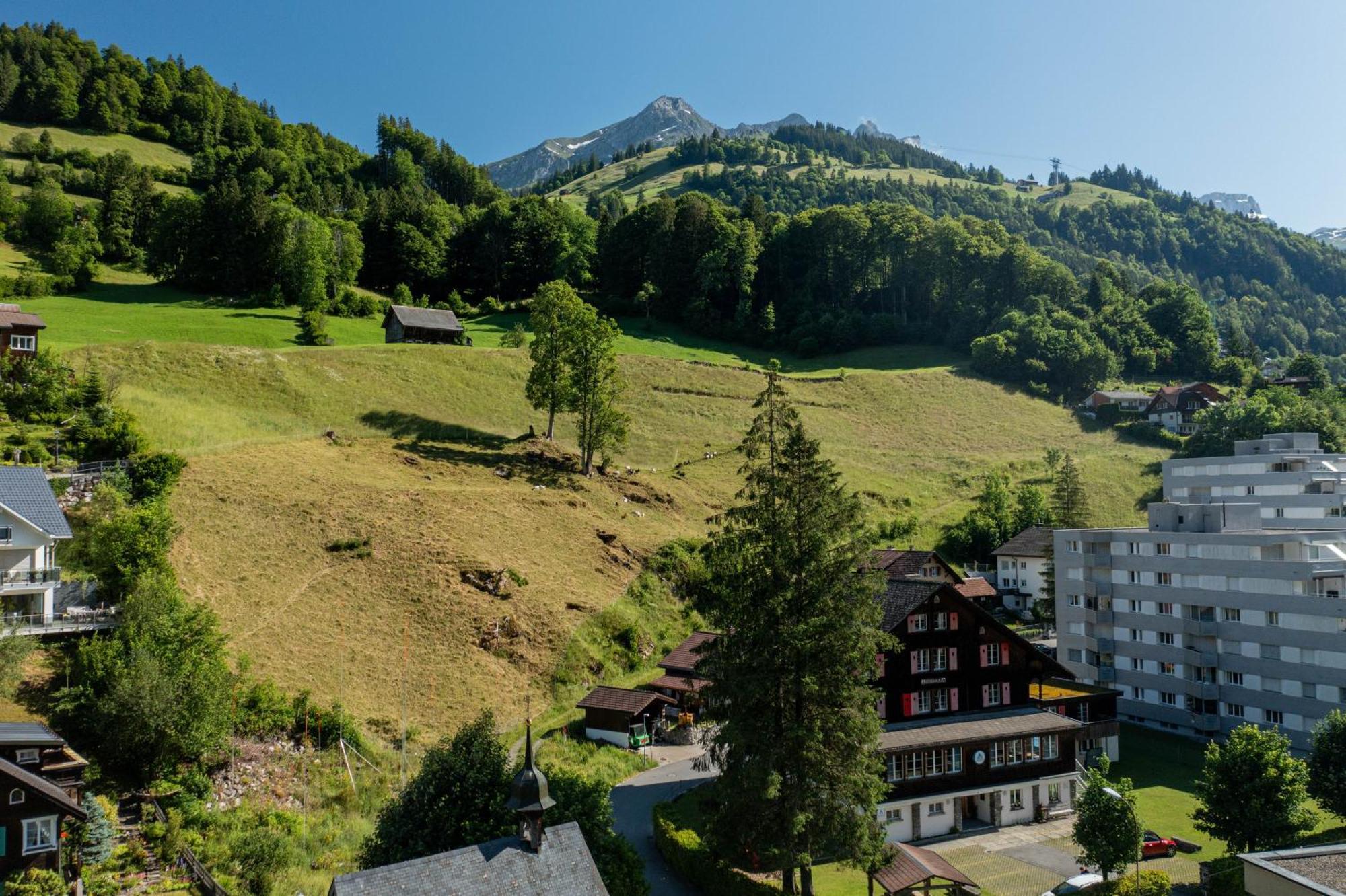 Engelberg Youth Hostel Luaran gambar